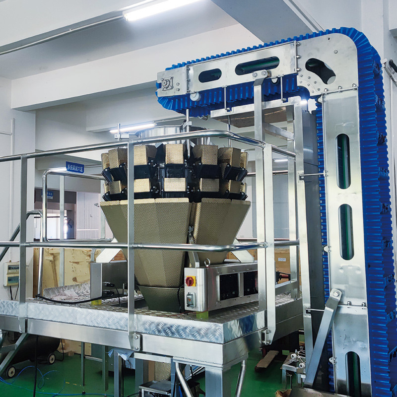 Automatische Rindfleisch Fleisch Schweinefleisch Geflügelwurst Klebrige Lebensmittelverpackungsmaschine mit Mehrkopfgewichtung Versiegelung Verpackungsmaschine