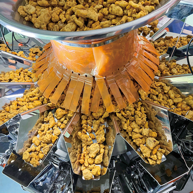 Nüsse und Futter für Haustiere Mandeln Cashew Futter für Tiere Samen Banane Chips Süßigkeiten Tasche Verpackungsmaschine