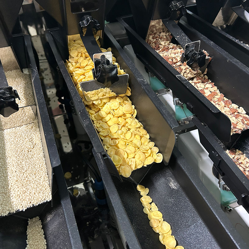 Gemischte Nüsse, getrocknete Erdnüsse und Kerne, Snack, Kunststoffgläser, Flaschen, Abfüll- und Verpackungsmaschine, Abfüllmaschine für Flaschen