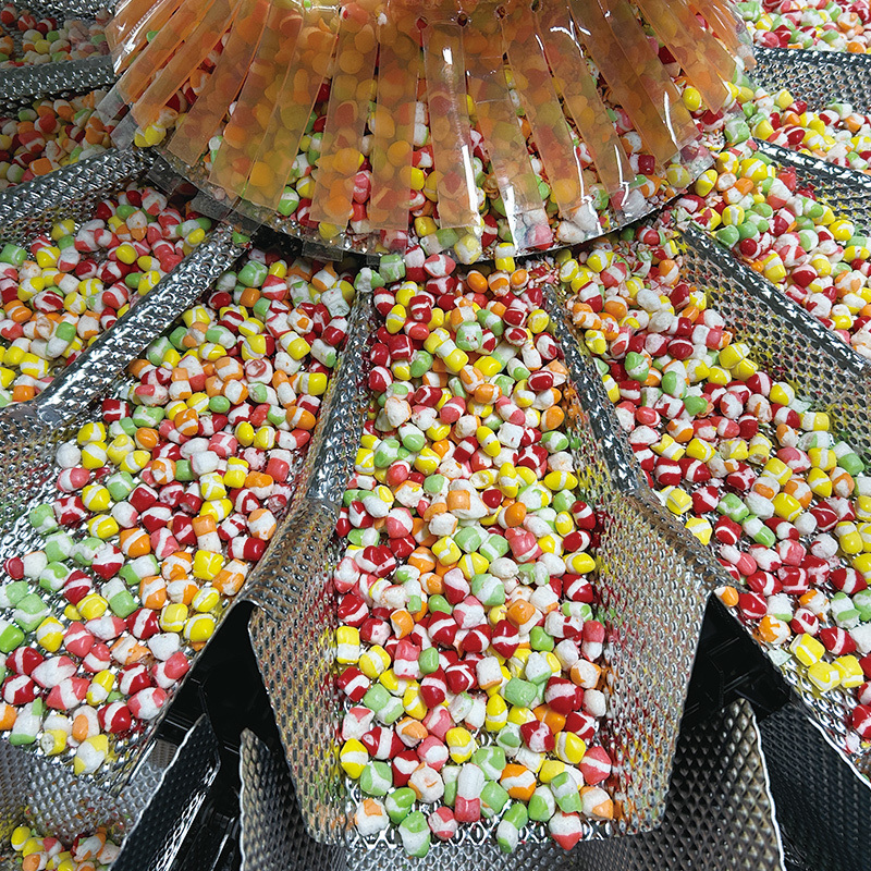 200g 500g Granula-Verpackungsmaschine Vollautomatik VFFS Gewichtung Siegel Tasche Packung Süßigkeiten Snack Stickstoff Verpackungsmaschine