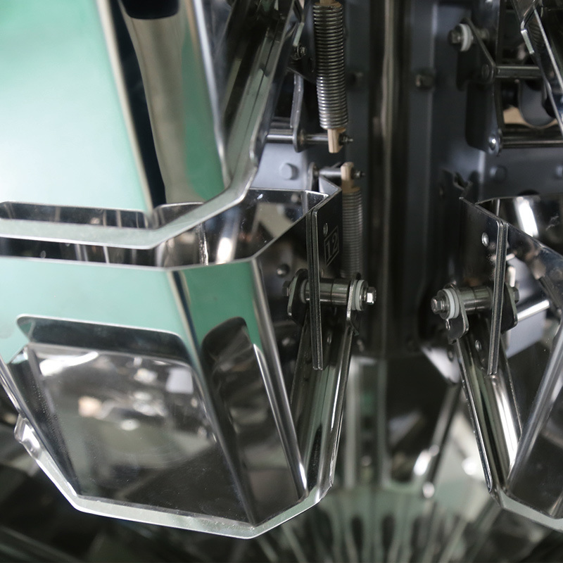 Vollautomatische Hochgeschwindigkeits-Stickstoff-Vertikalform Fülldichtung Beutel Snack Lebensmittel Wiegen Puffs Lebensmittel Pellet Verpackungsmaschine